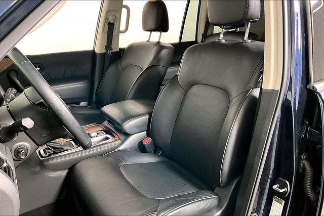 Used 2024 Nissan Armada SL w/ Captain's Chairs Package image 25