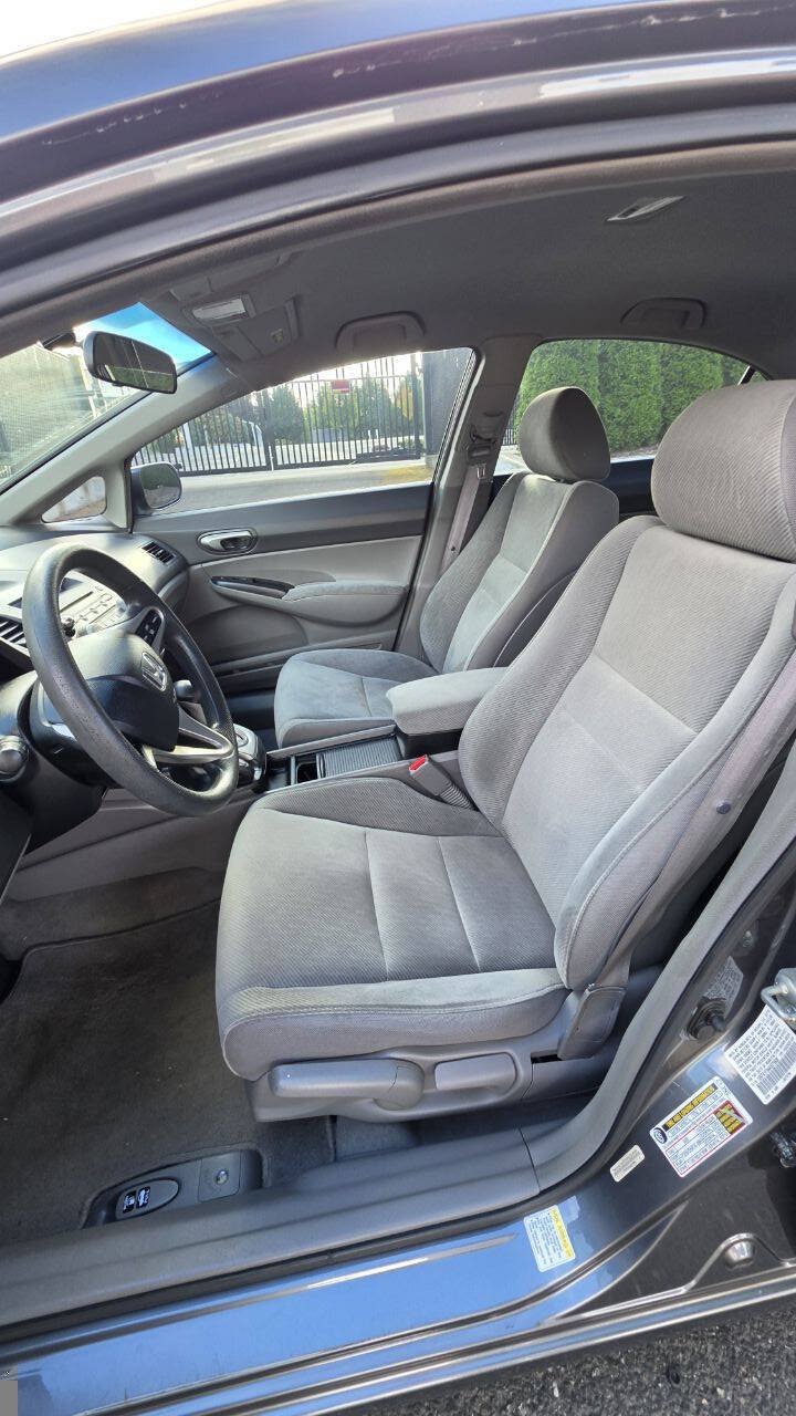 Used 2010 Honda Civic LX image 9