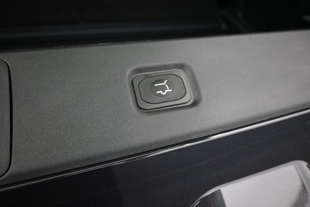 New 2026 Ford Expedition Active RWD image 9