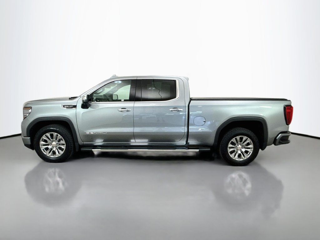Used 2023 GMC Sierra 1500 Denali AWD/4WD image 4