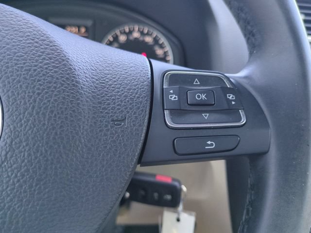 Used 2015 Volkswagen Eos Komfort FWD image 30