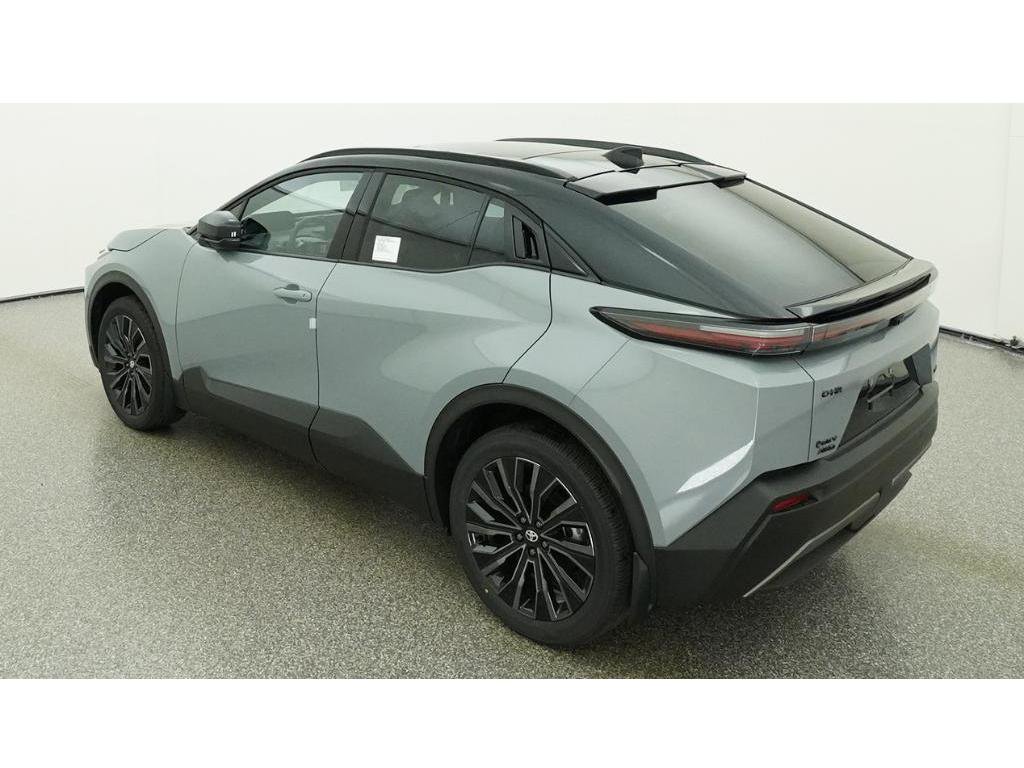 New 2026 Toyota C-HR AWD/4WD image 5