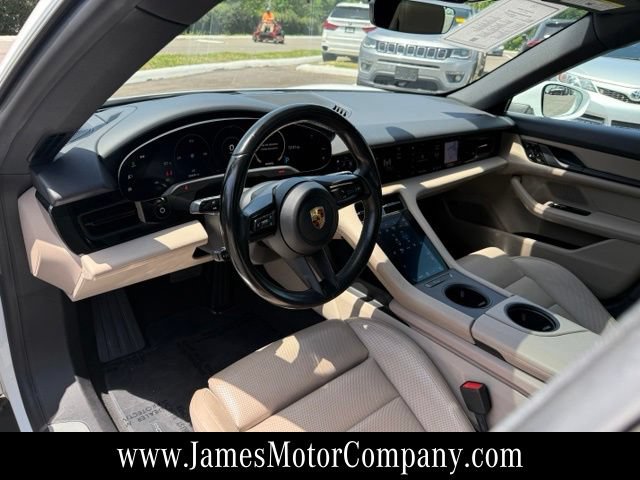 Used 2021 Porsche Taycan 4S AWD/4WD image 11