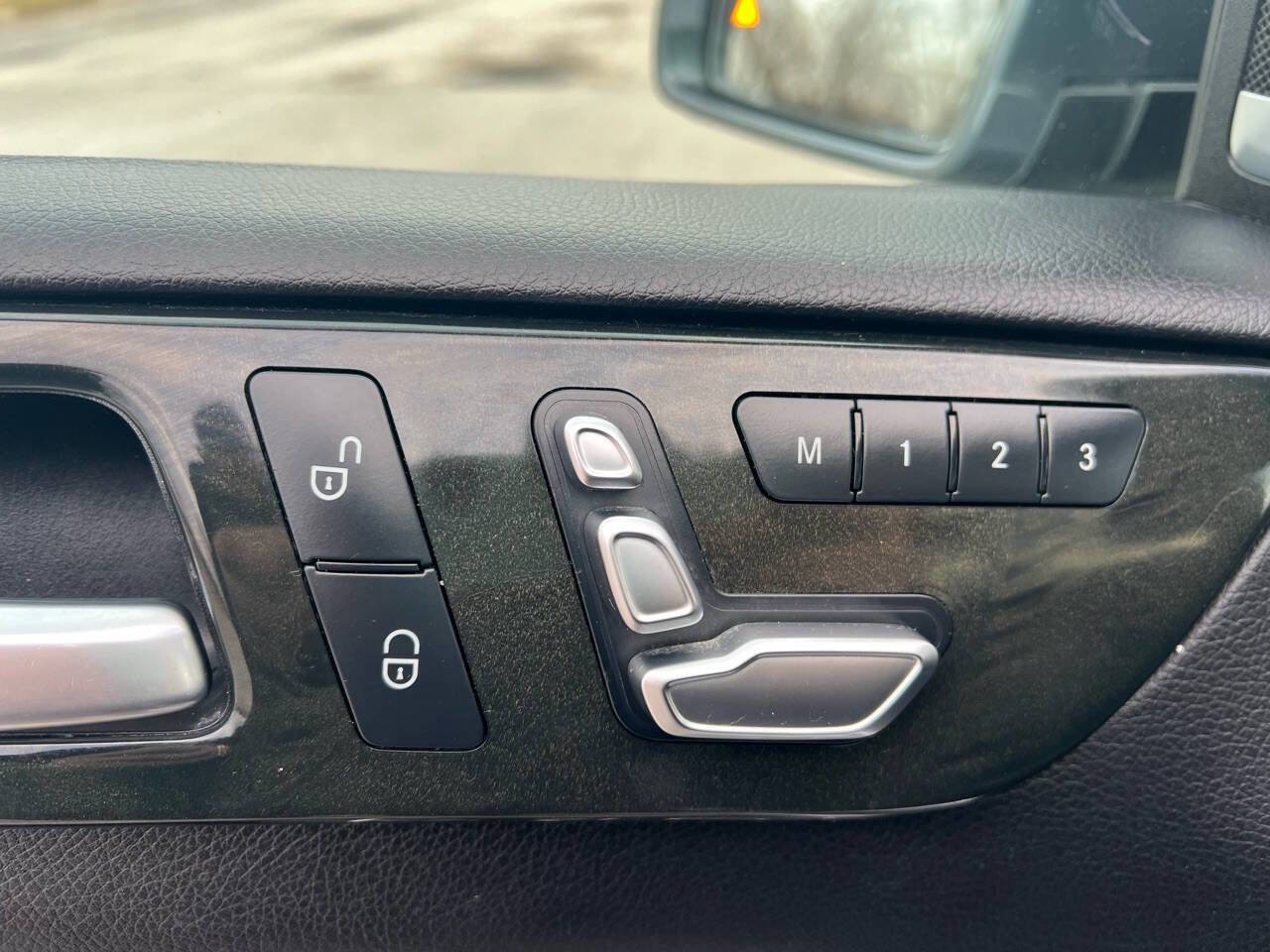 Used 2017 Mercedes-Benz GLS 450 4MATIC w/ Premium Package image 10