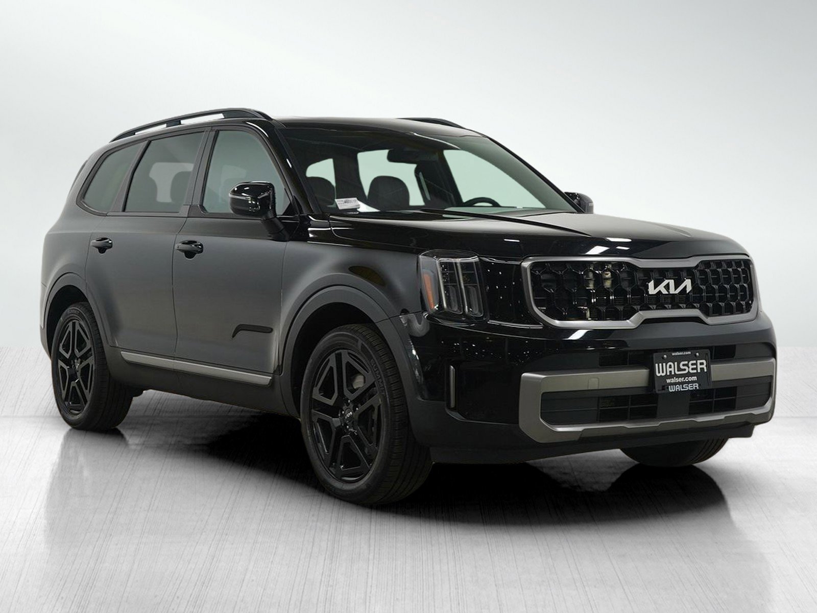 Used 2023 Kia Telluride EX X-Line image 7