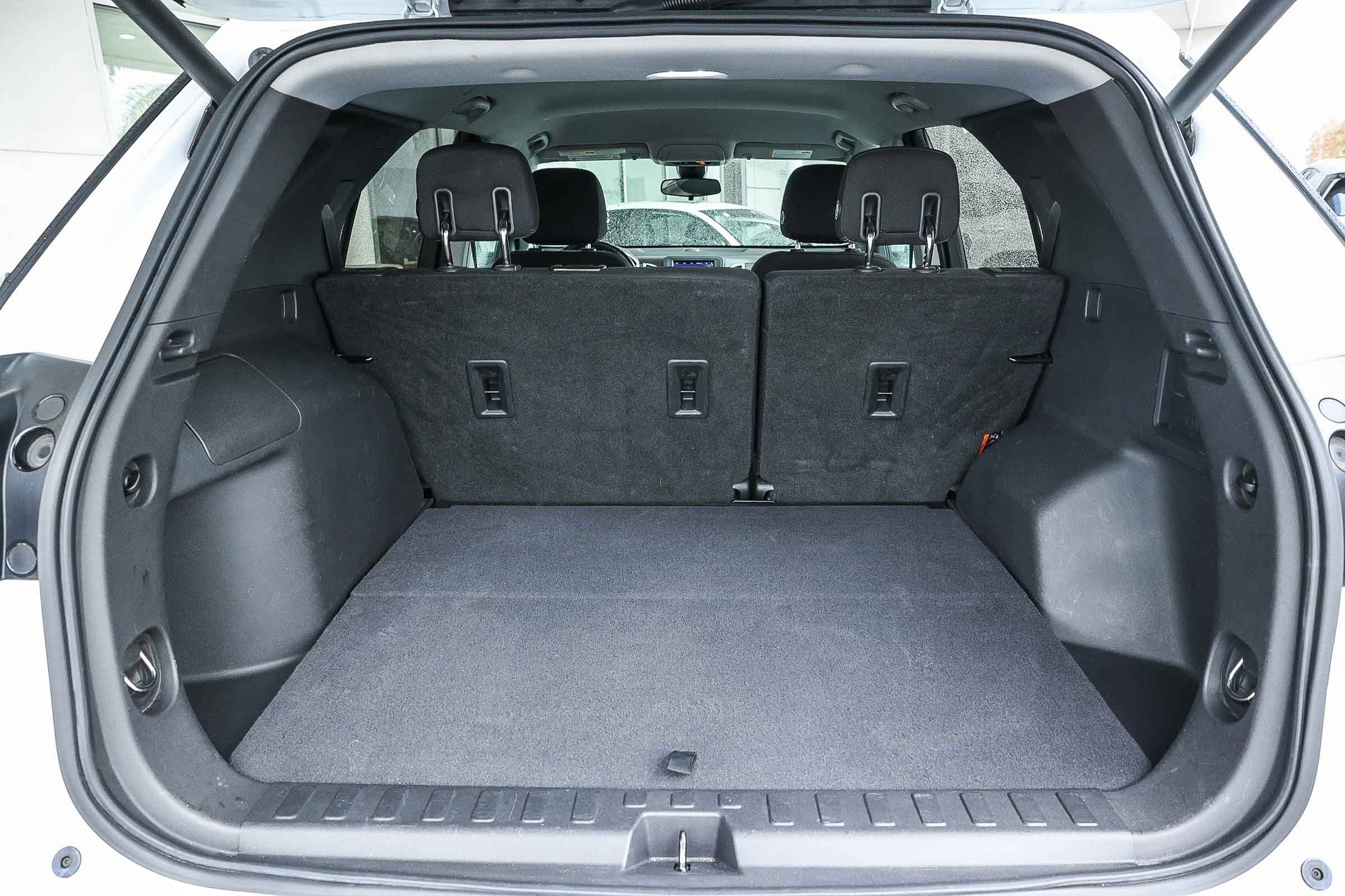 Used 2020 Chevrolet Equinox LT image 31