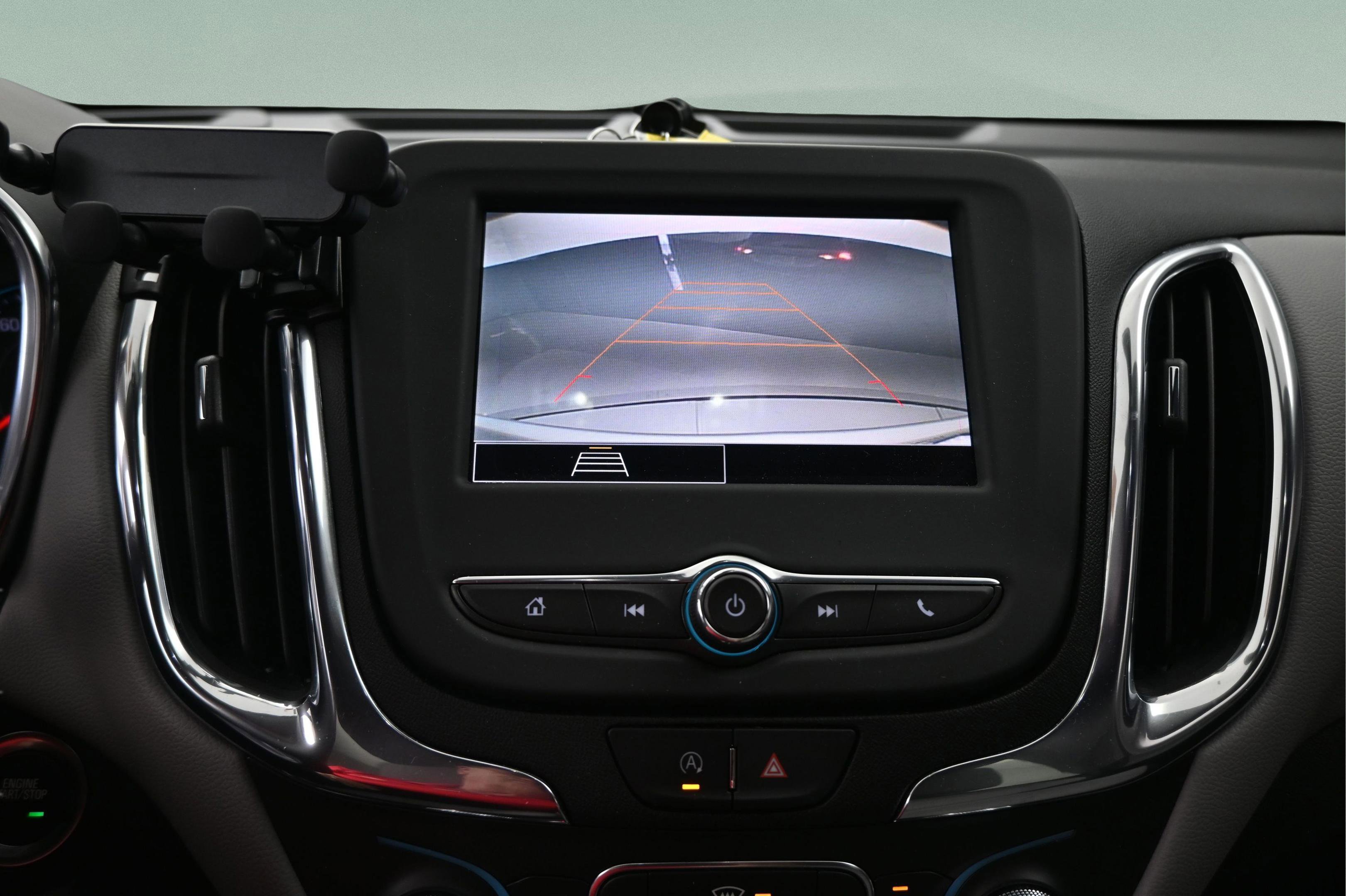 Used 2023 Chevrolet Equinox LS w/ LS Convenience Package FWD image 28