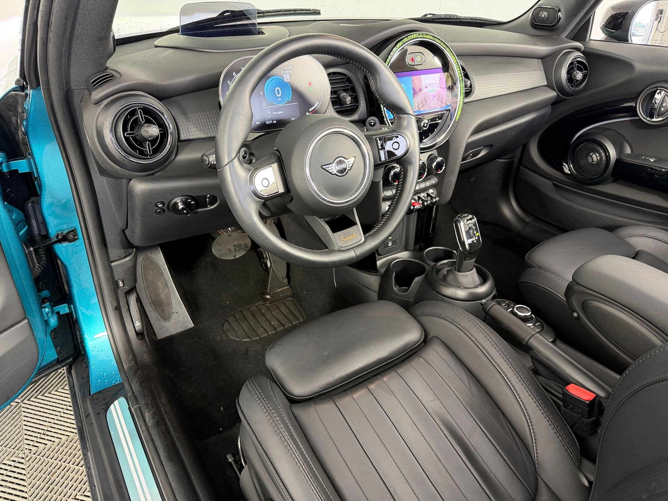 Certified 2024 MINI Cooper S w/ Seaside Edition FWD image 4