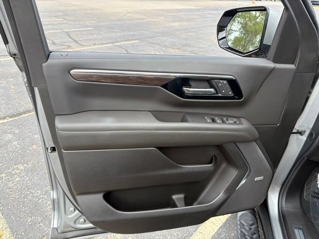 New 2026 Chevrolet Tahoe Z71 w/ Z71 Off-Road Package AWD/4WD image 10
