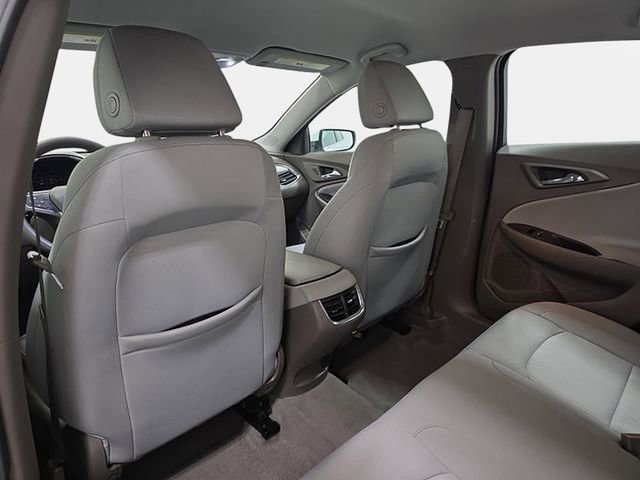 Used 2021 Chevrolet Malibu LT FWD image 12