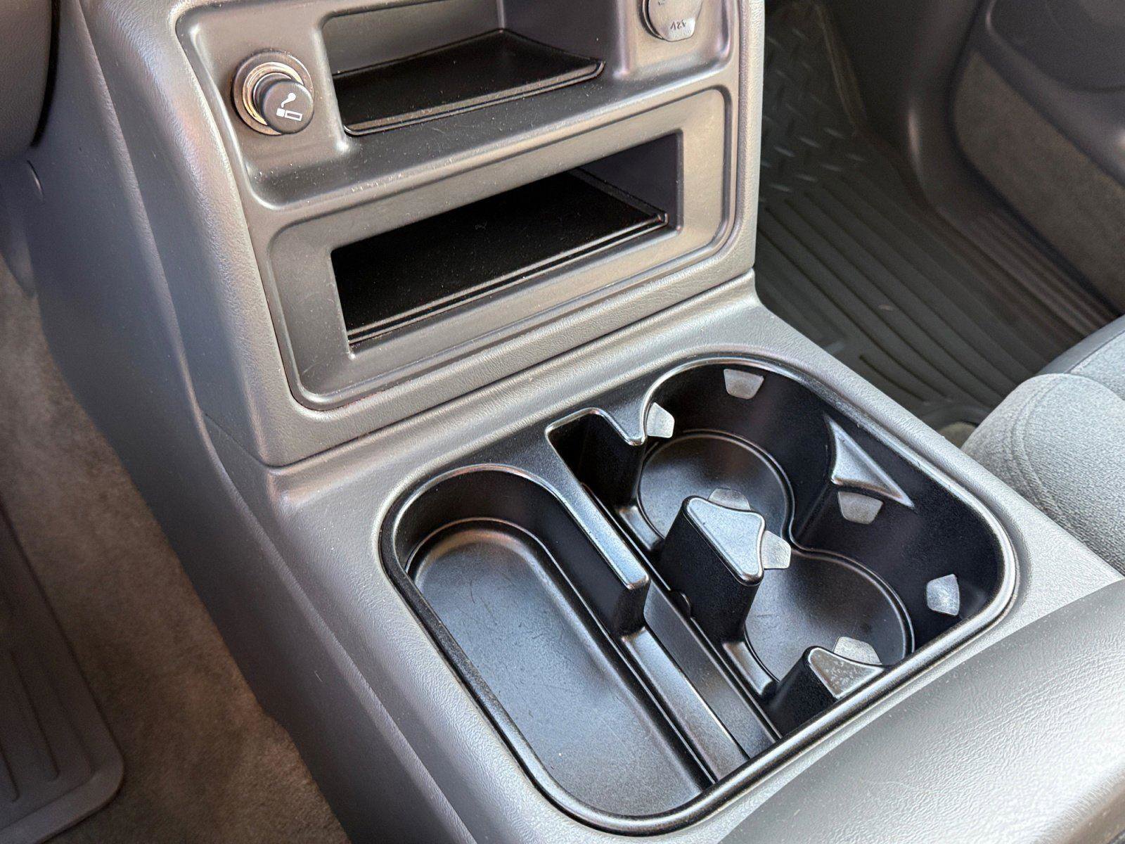 Used 2003 Chevrolet Silverado 1500 LS w/ Off-Road Package AWD/4WD image 25