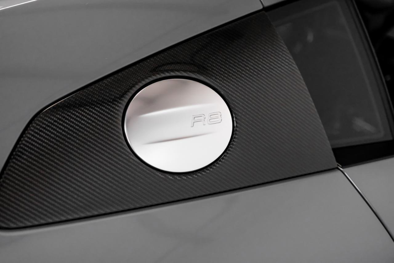 Used 2017 Audi R8 V10 image 37