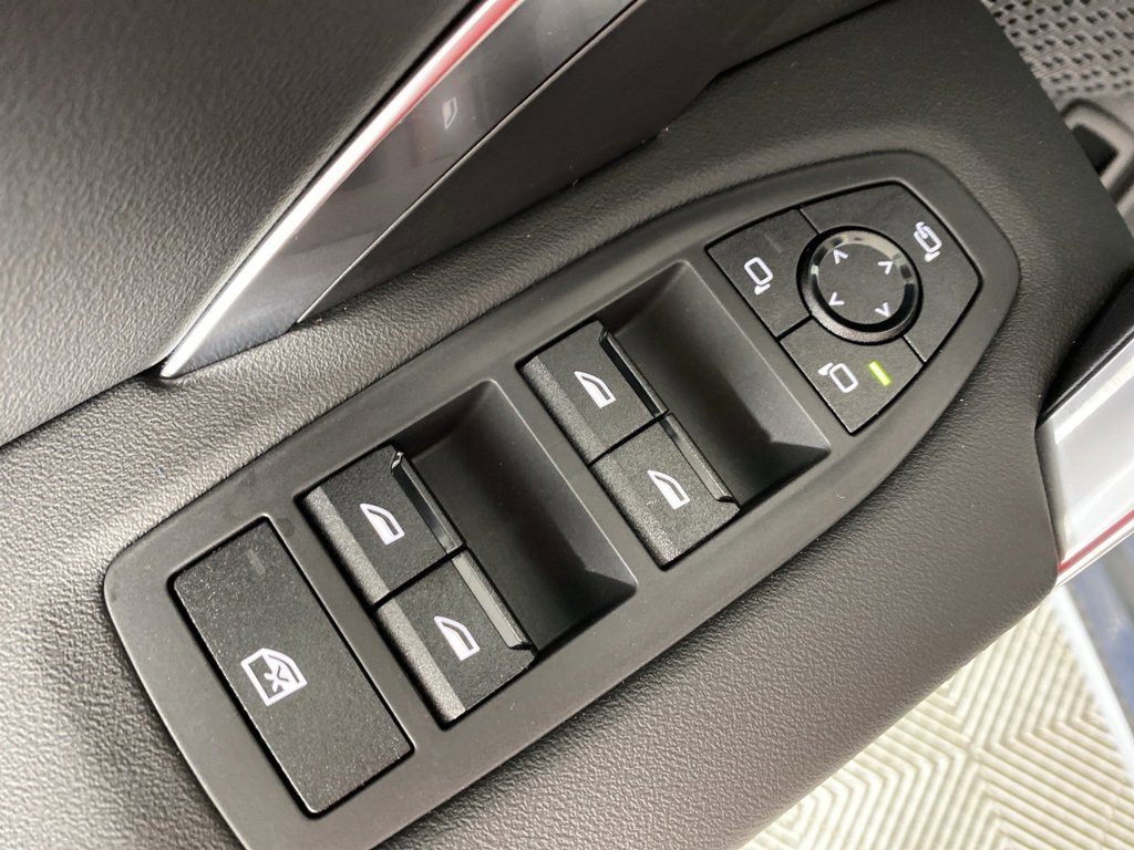 New 2026 BMW X1 xDrive28i w/ Technology Package image 7