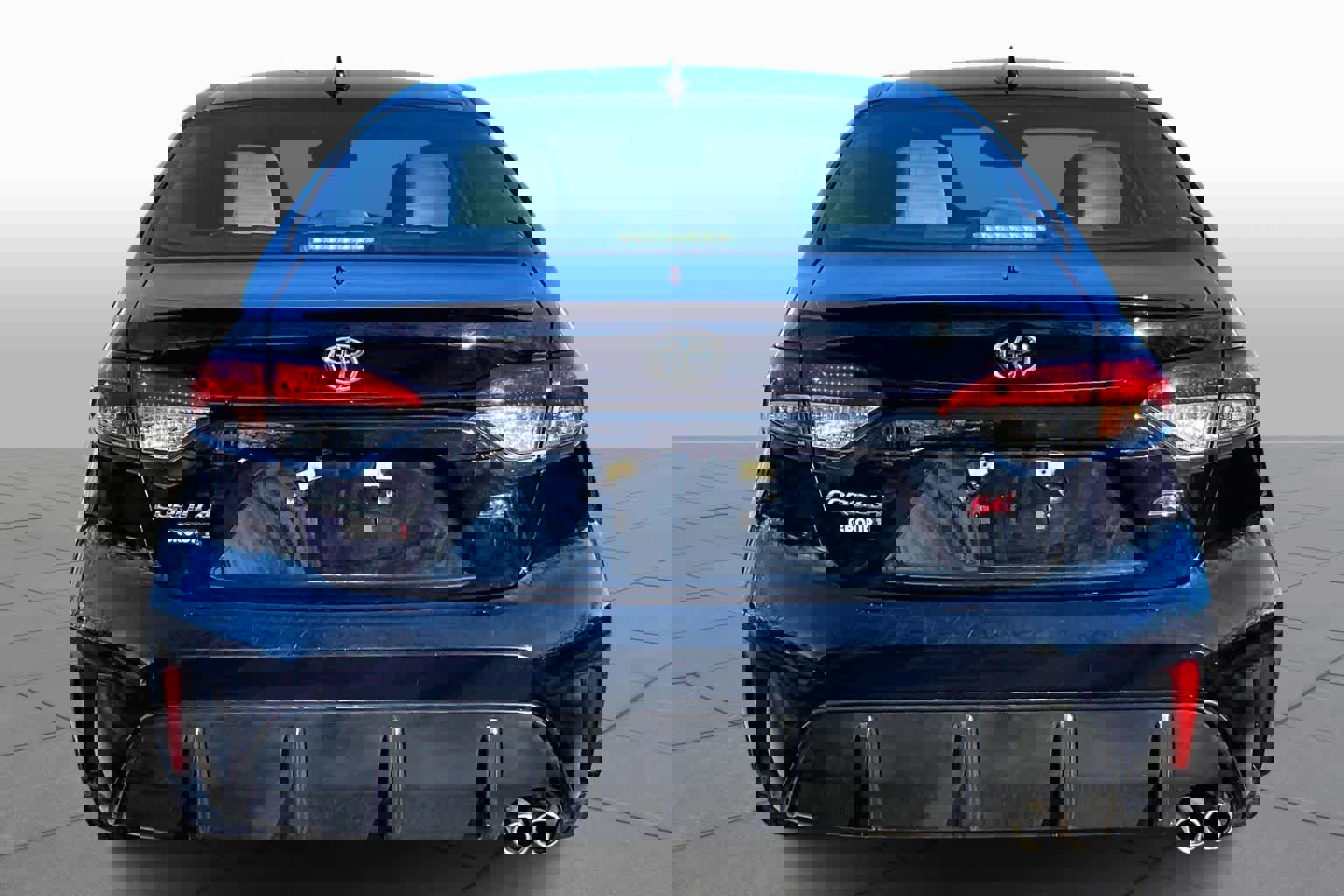 Certified 2023 Toyota Corolla SE w/ SE Premium Package image 5