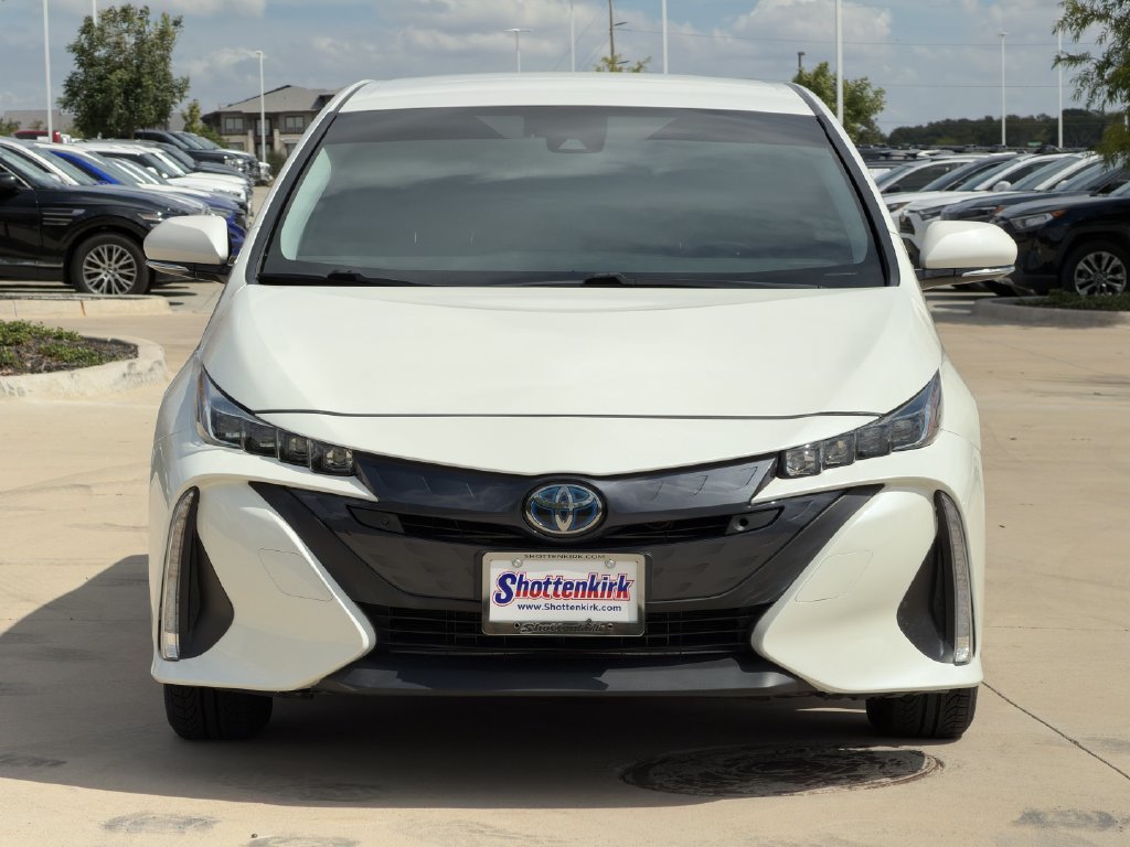 Used 2020 Toyota Prius Prime XLE FWD image 9