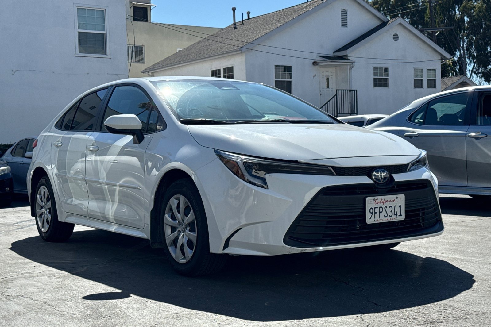 Used 2023 Toyota Corolla LE w/ Carpet Mat Package (TMS) image 2
