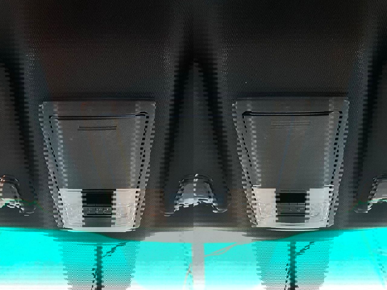 Used 2017 Ford Explorer XLT w/ Equipment Group 202A image 18