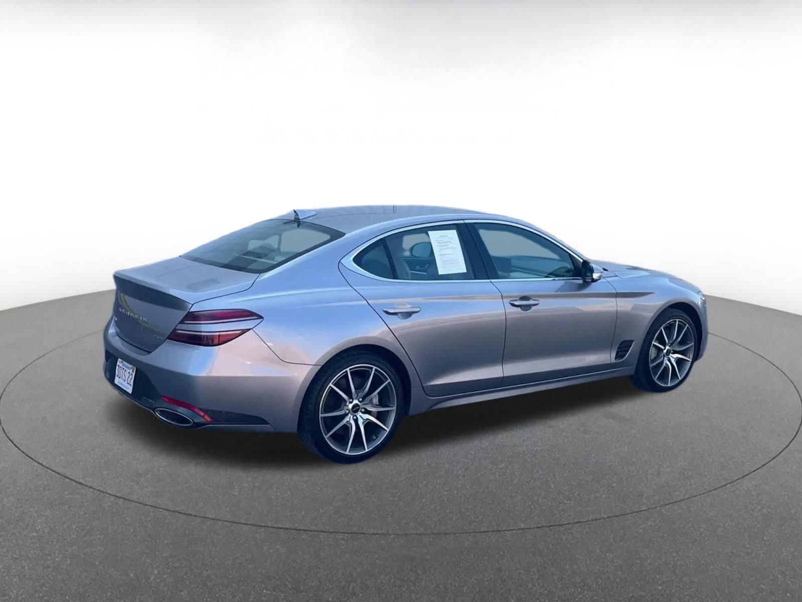 Used 2024 Genesis G70 2.5T image 15