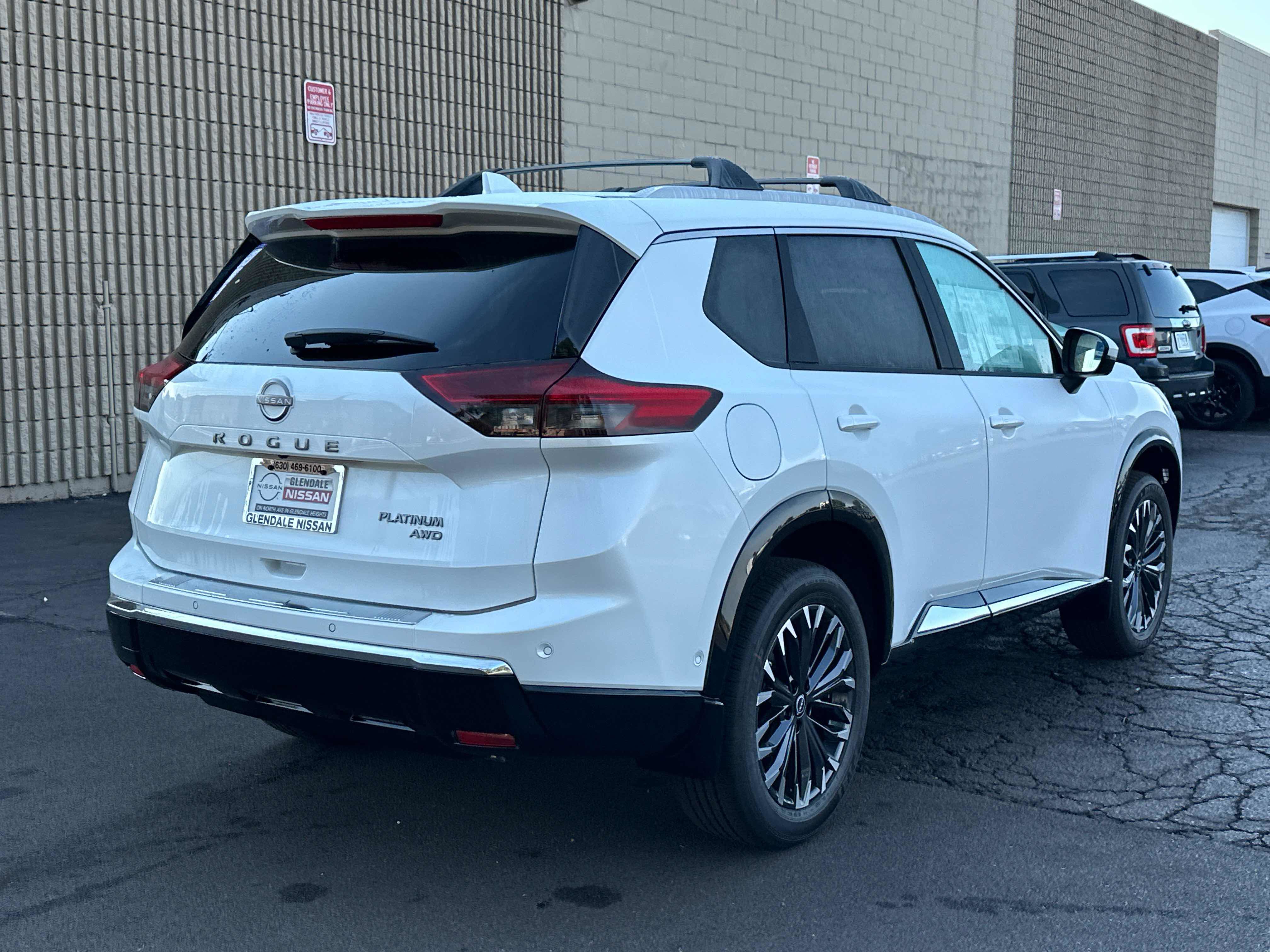 New 2026 Nissan Rogue Platinum w/ Platinum Premium Package image 4