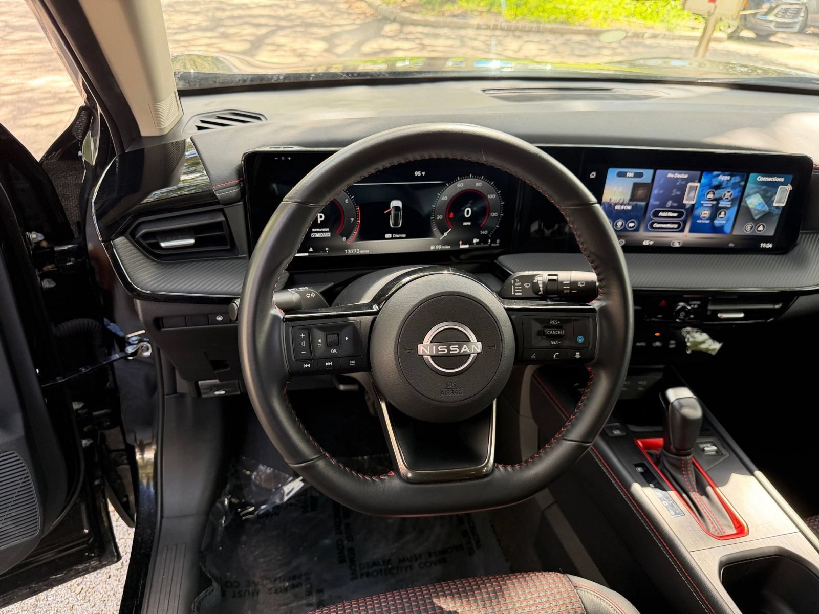 Used 2026 Nissan Kicks SR AWD/4WD image 26