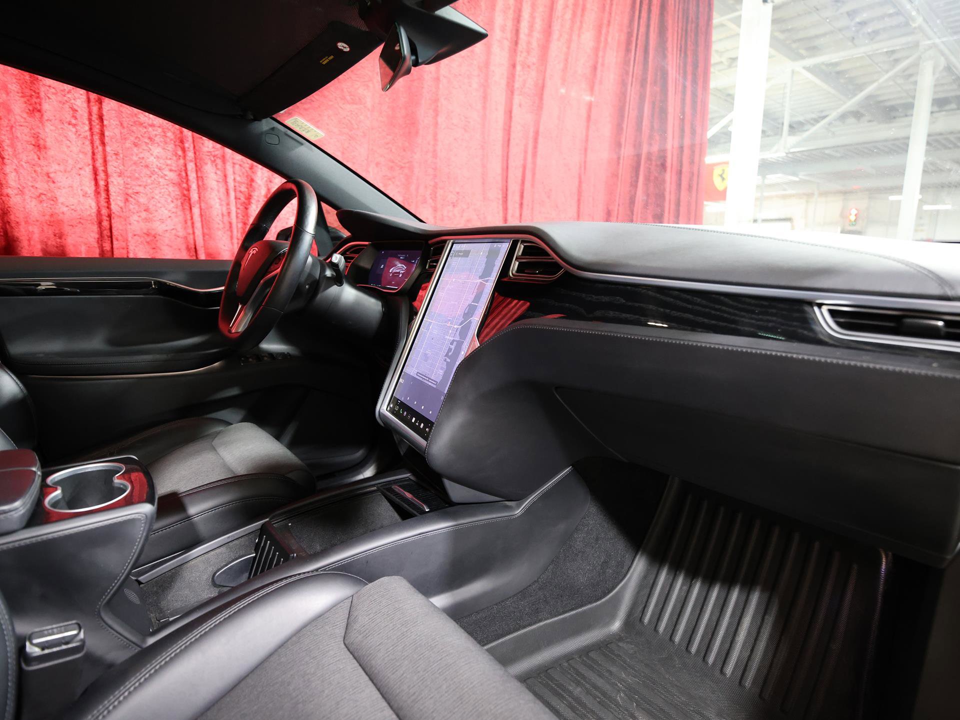 Used 2017 Tesla Model X 75D AWD/4WD image 27