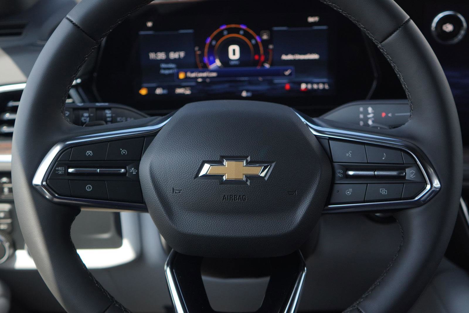 New 2025 Chevrolet Suburban Premier image 13