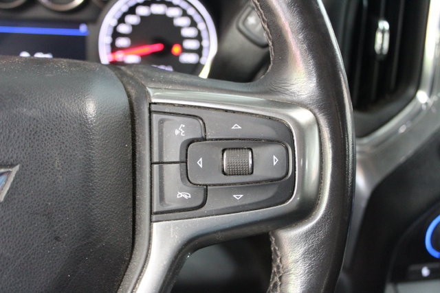Used 2020 Chevrolet Silverado 1500 LT Trail Boss AWD/4WD image 17