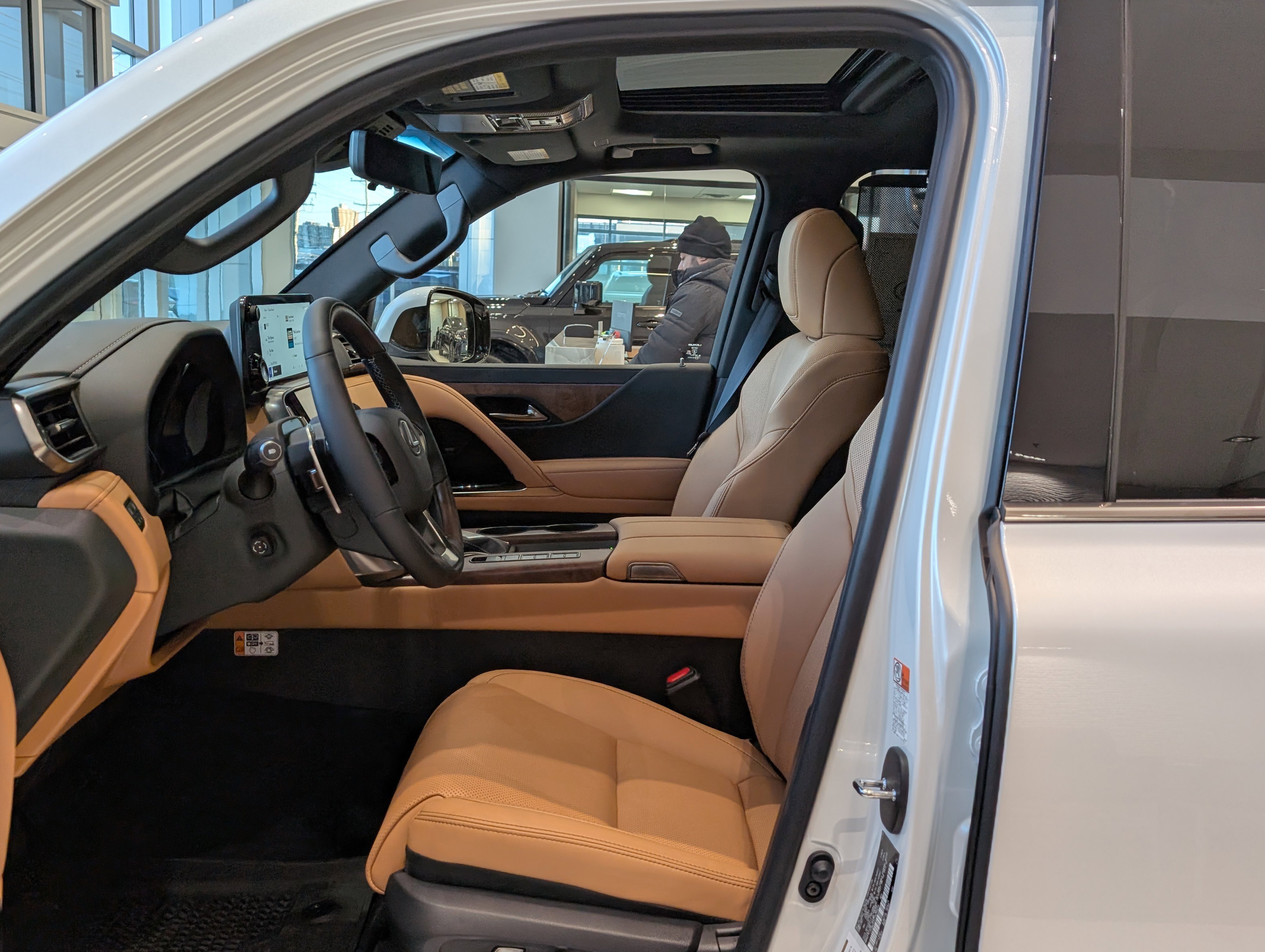 New 2026 Lexus LX 600 4WD w/ Luxury Package image 16