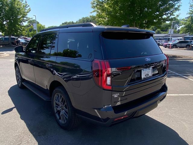 New 2026 Ford Expedition Platinum w/ Stealth Appearance Package AWD/4WD image 28