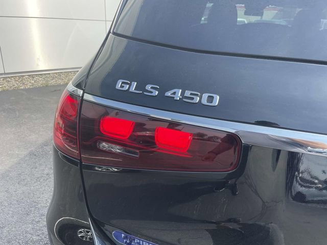 Used 2024 Mercedes-Benz GLS 450 4MATIC image 5