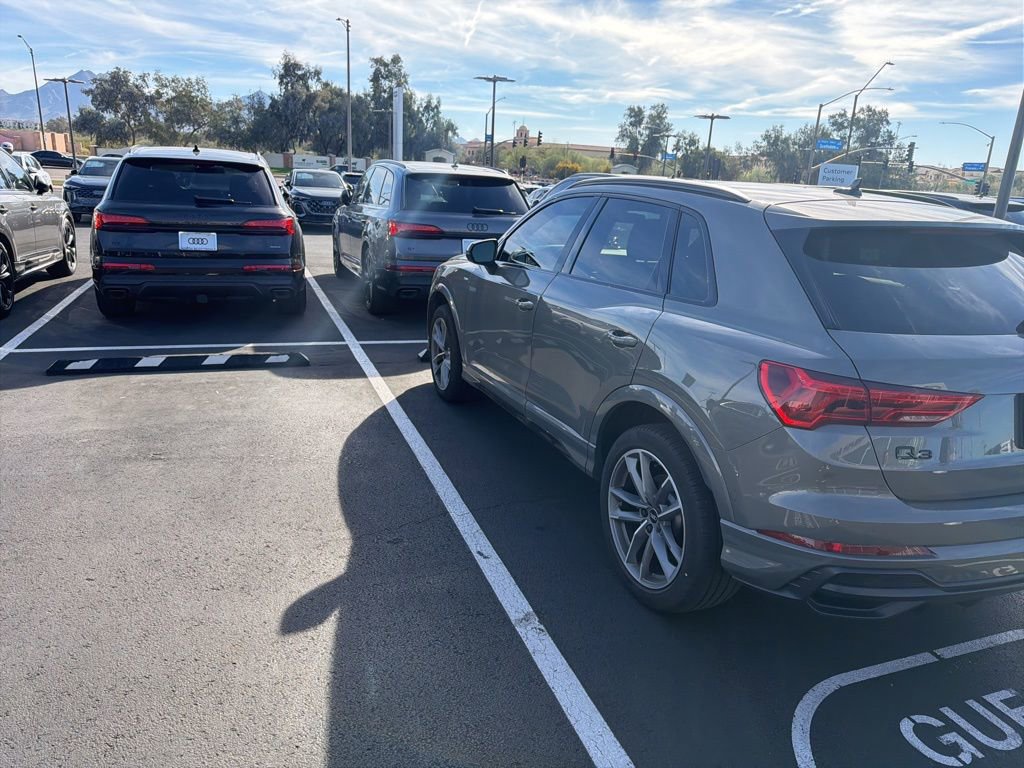 Used 2021 Audi Q3 2.0T Premium Plus AWD/4WD image 6