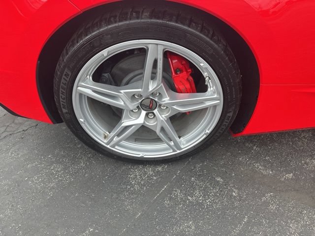 Used 2023 Chevrolet Corvette Stingray Premium Cpe w/ Z51 Performance Package RWD image 22