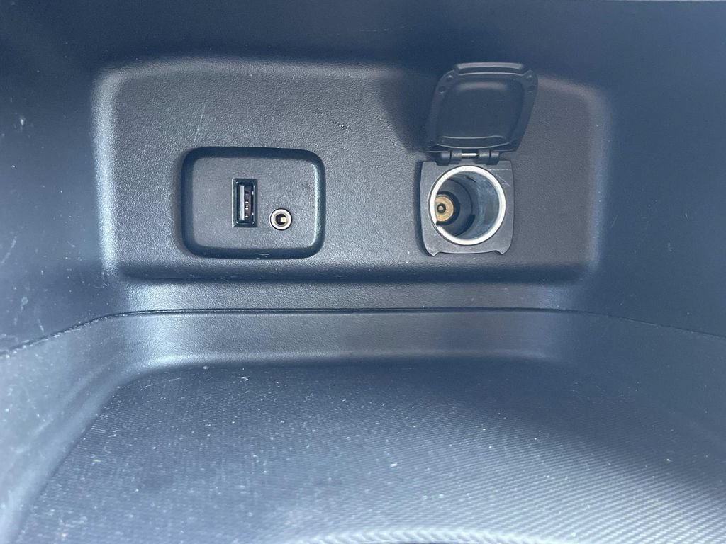 Used 2018 Chevrolet Equinox LS FWD image 20
