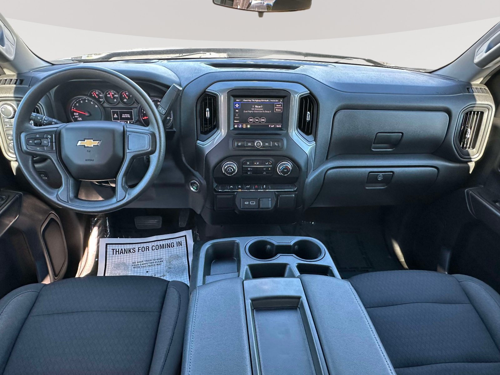 Used 2023 Chevrolet Silverado 1500 Custom AWD/4WD image 7