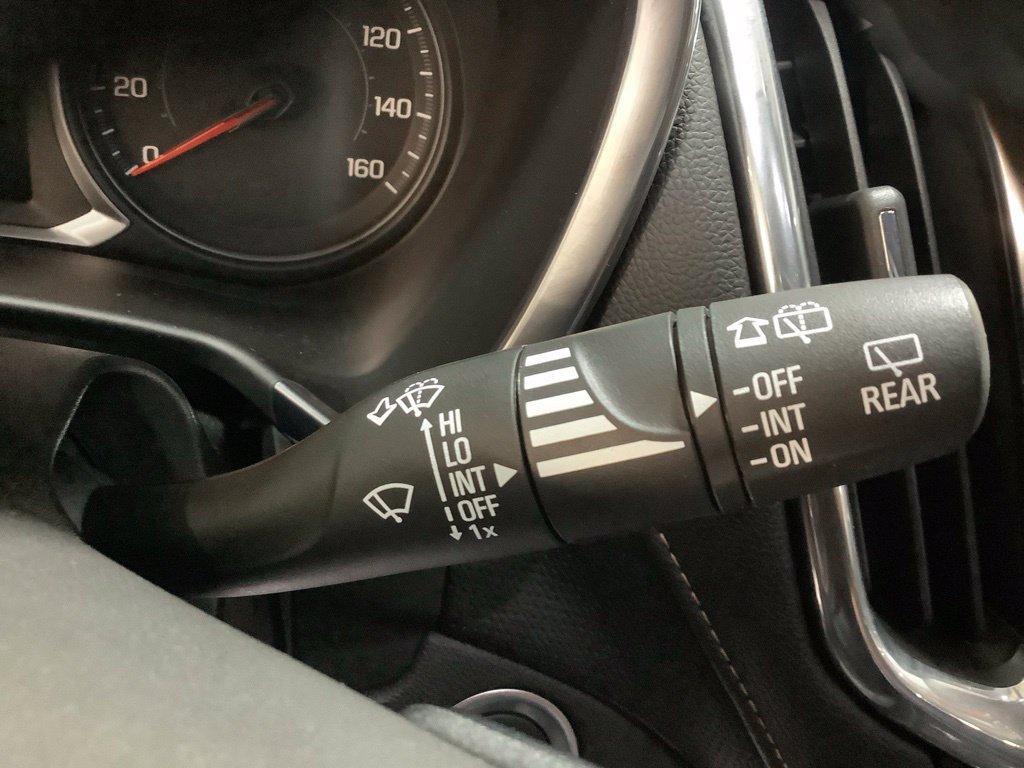 Used 2020 Chevrolet Equinox Premier w/ Premier Redline Edition AWD/4WD image 31