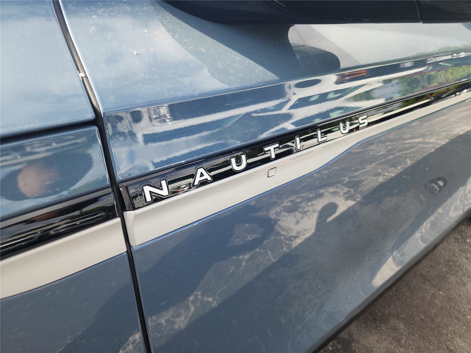 New 2026 Lincoln Nautilus Reserve image 10