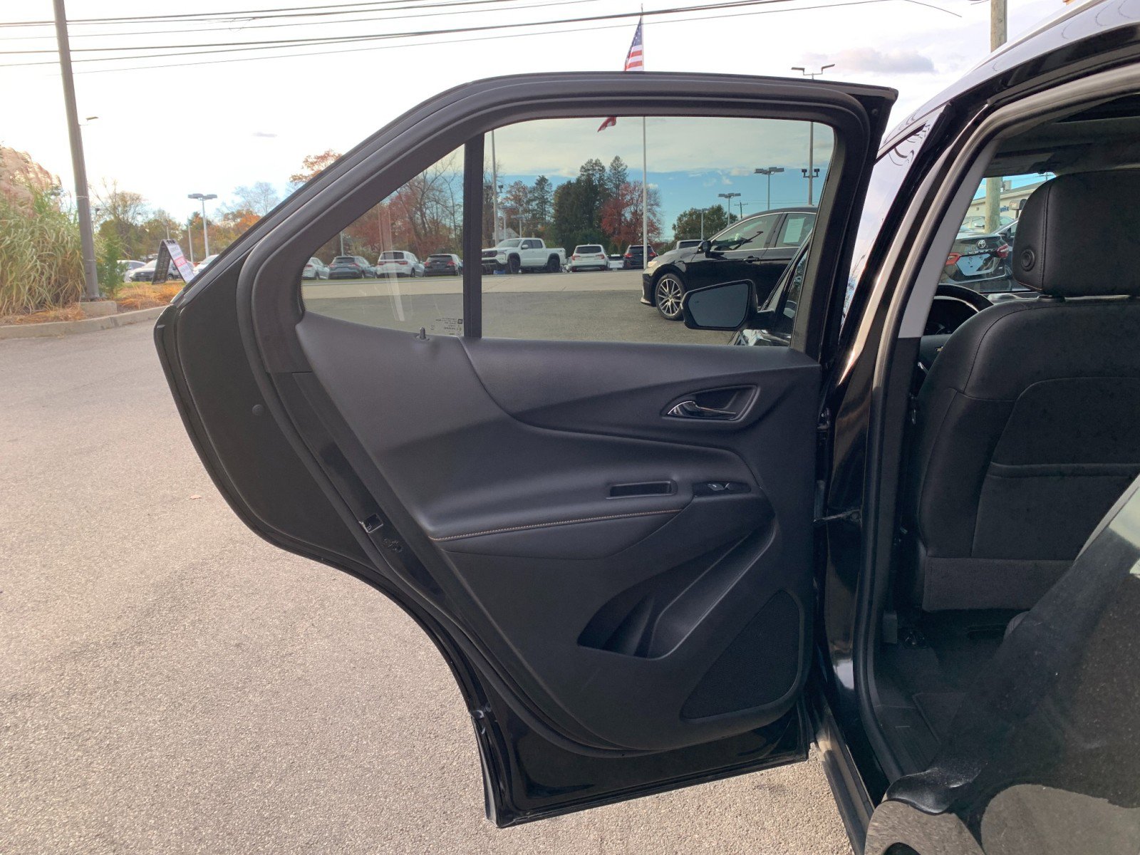 Used 2022 Chevrolet Equinox Premier image 26