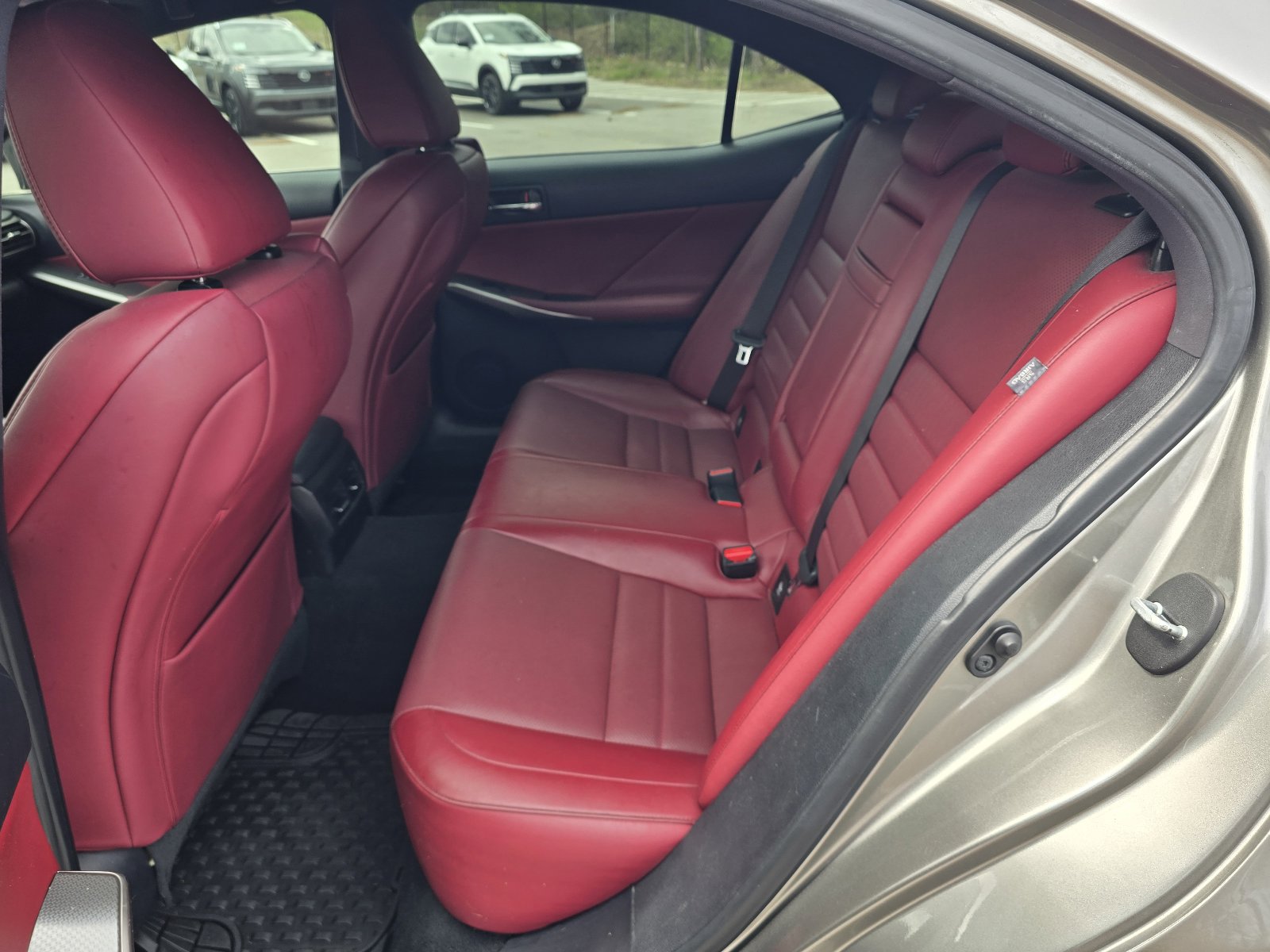 Used 2016 Lexus IS 300 Base image 10