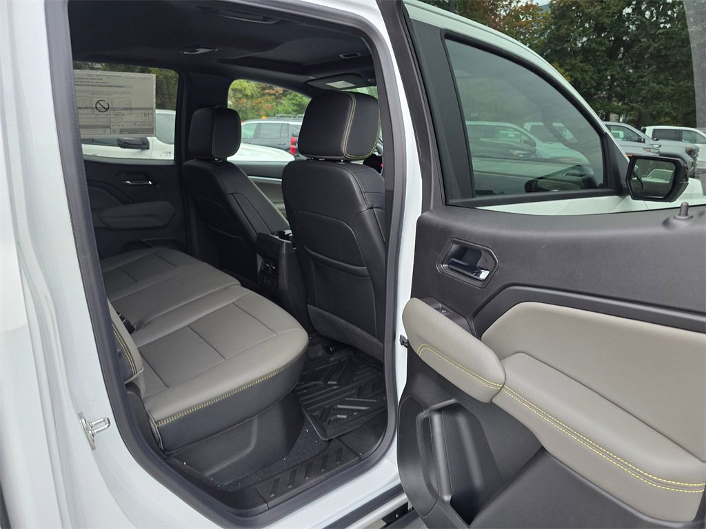 New 2026 Chevrolet Colorado ZR2 w/ ZR2 Bison Edition image 14