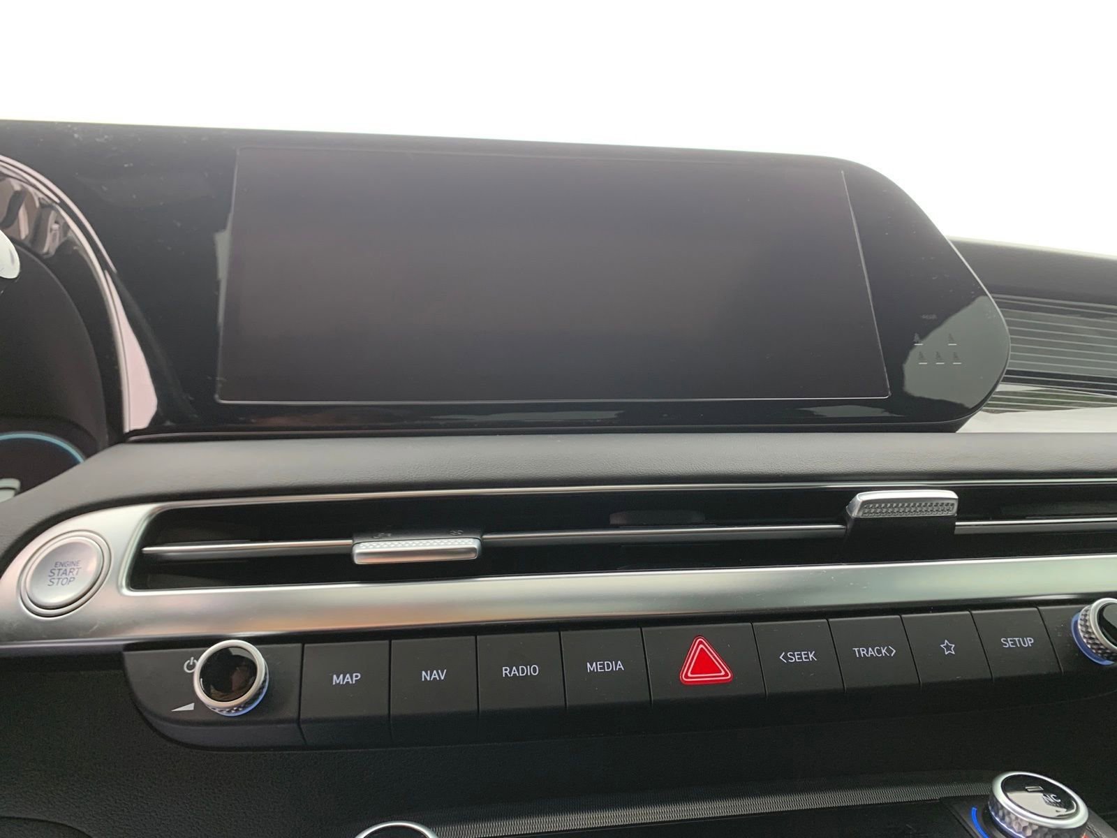 Used 2024 Hyundai Palisade Calligraphy image 21