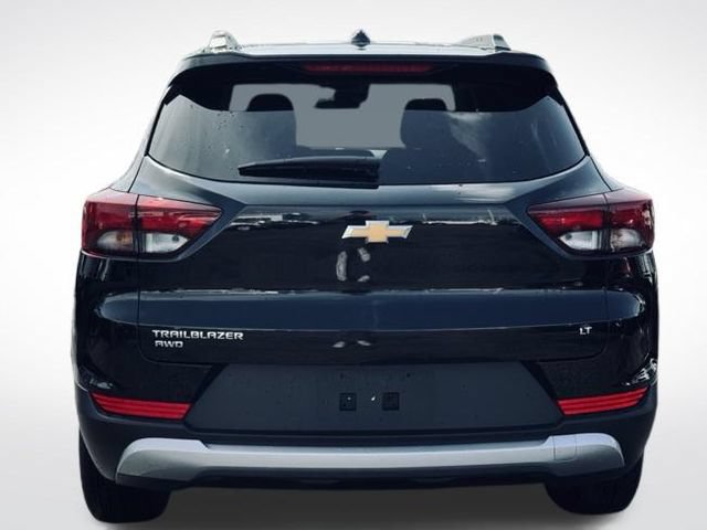 Used 2025 Chevrolet TrailBlazer LT AWD/4WD image 7