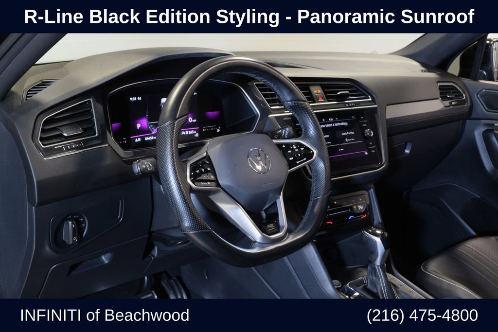 Used 2022 Volkswagen Tiguan SE R-Line image 11