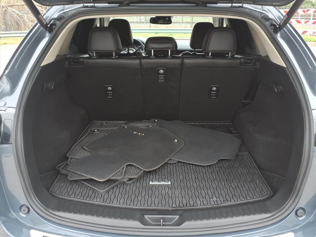 Used 2023 MAZDA CX-5 Carbon Edition image 22