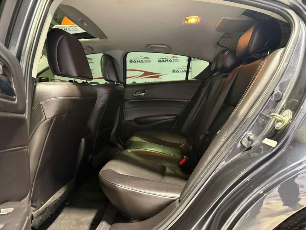 Used 2016 Acura ILX w/ Premium Package image 41