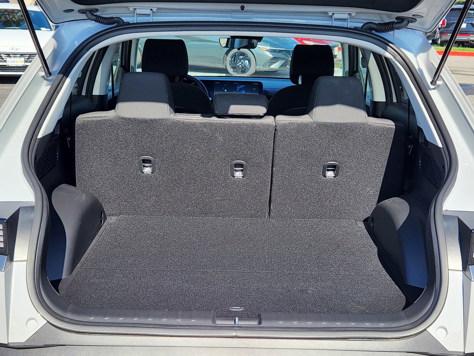 Used 2025 Hyundai Ioniq 5 SE image 29