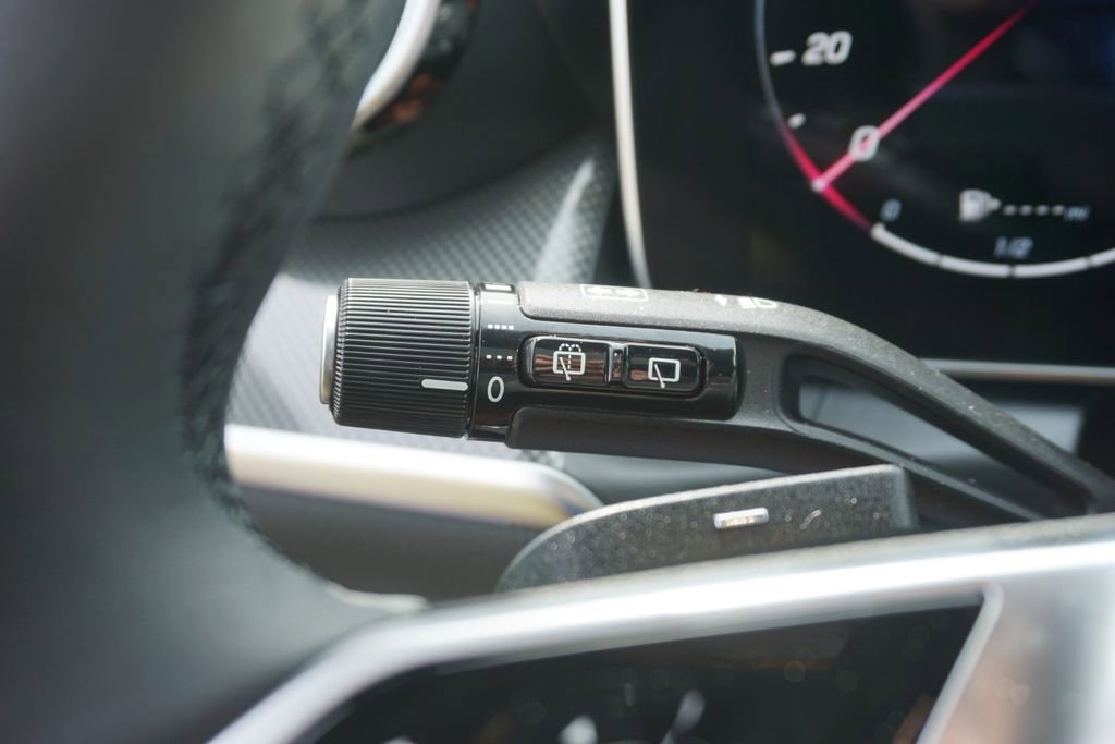 Certified 2025 Mercedes-Benz GLC 350e 4MATIC image 21