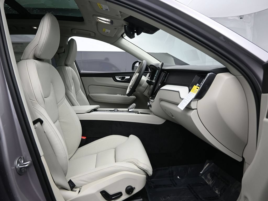 New 2026 Volvo XC60 T8 Ultra w/ Protection Package Premier AWD/4WD image 27