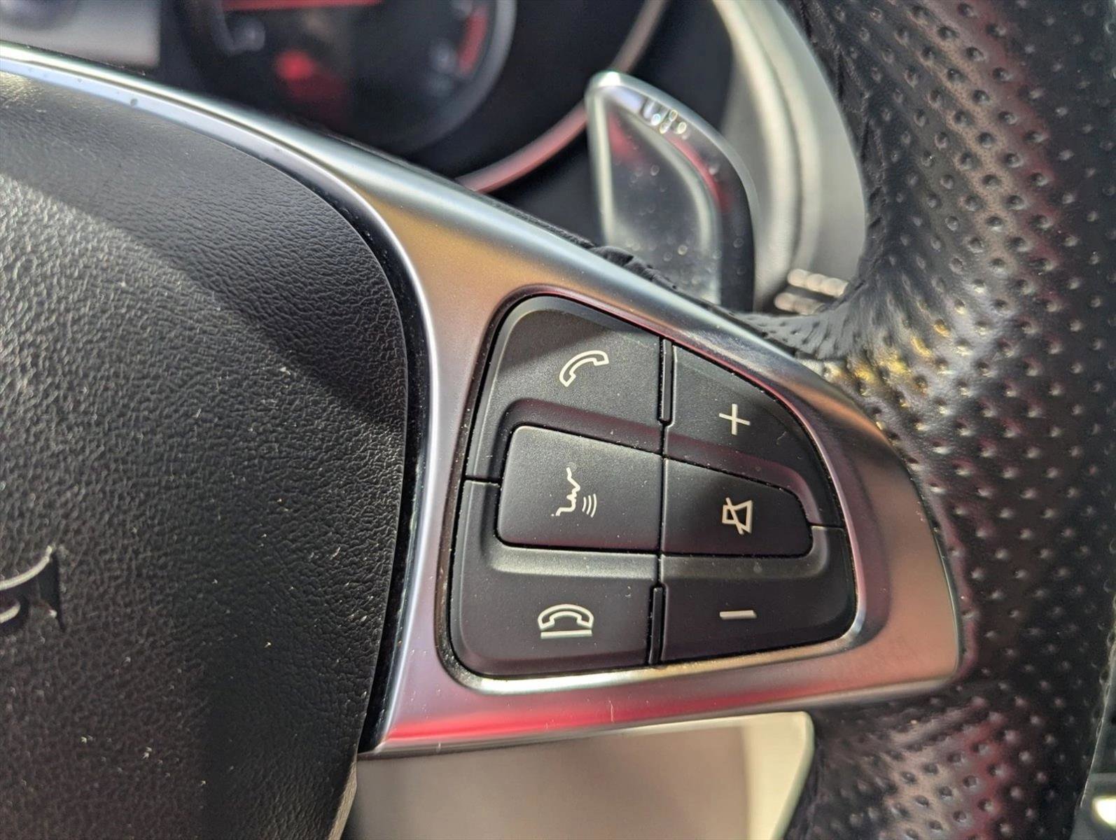 Used 2018 Mercedes-Benz AMG GT Roadster image 14