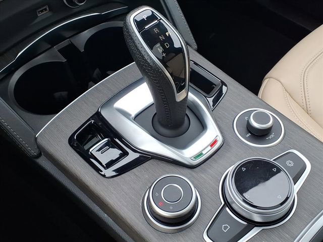 Used 2023 Alfa Romeo Stelvio Ti Lusso w/ Quick Order Package 22X Lusso image 13