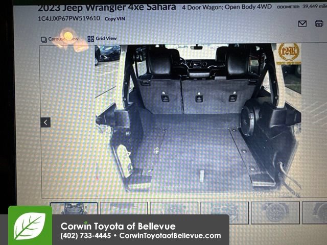Used 2023 Jeep Wrangler Unlimited Sahara w/ Cold Weather Group AWD/4WD image 3